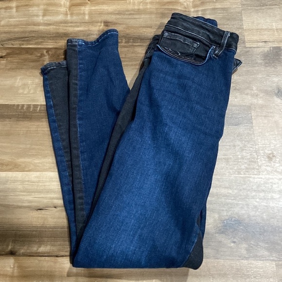Frame Denim Two Toned Color Split Jeans - Picture 4 of 12